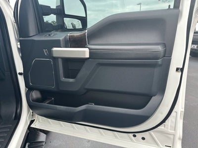 2022 Ford F-250SD Lariat