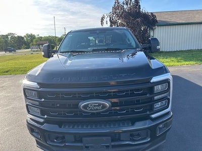 2023 Ford F-250SD Lariat