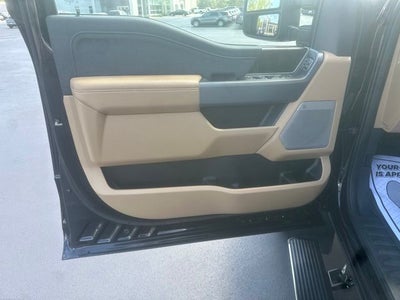 2023 Ford F-450SD Lariat DRW