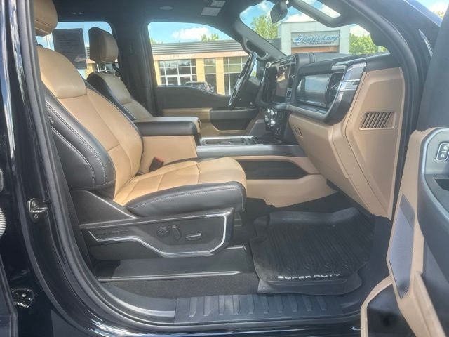 2023 Ford F-450SD Lariat DRW