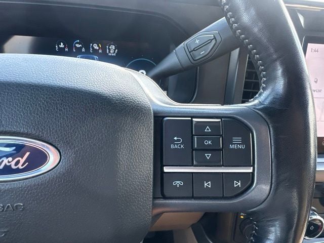 2023 Ford F-450SD Lariat DRW