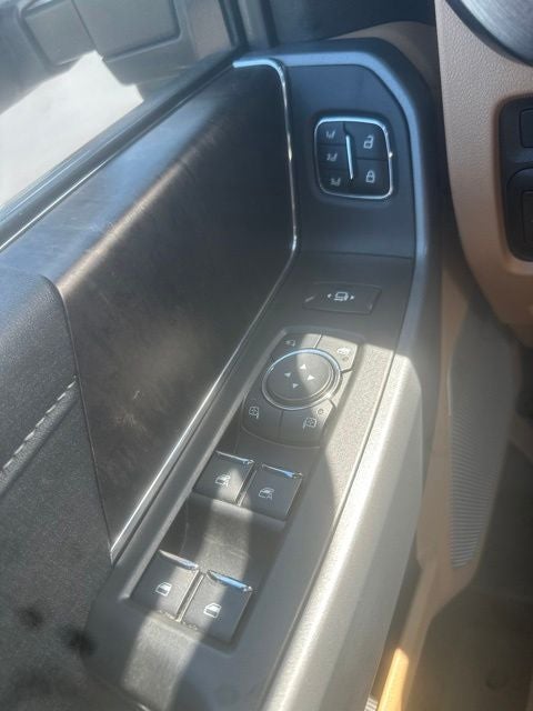 2023 Ford F-450SD Lariat DRW