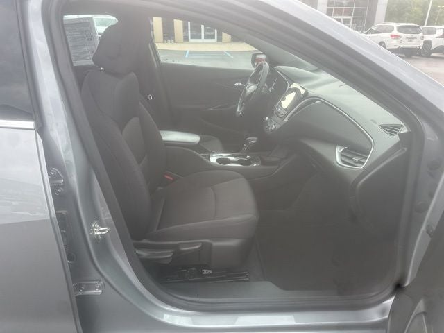2023 Chevrolet Malibu LS 1FL