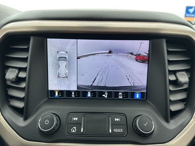 2021 GMC Acadia Denali