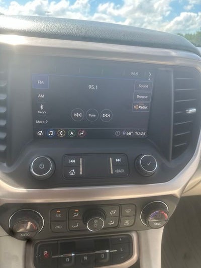 2020 GMC Acadia Denali