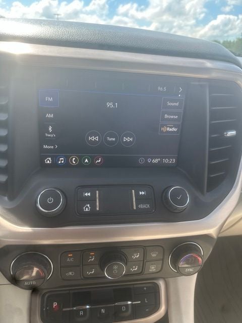 2020 GMC Acadia Denali
