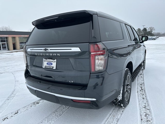 2022 Chevrolet Suburban LT