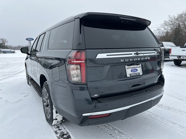 2022 Chevrolet Suburban LT