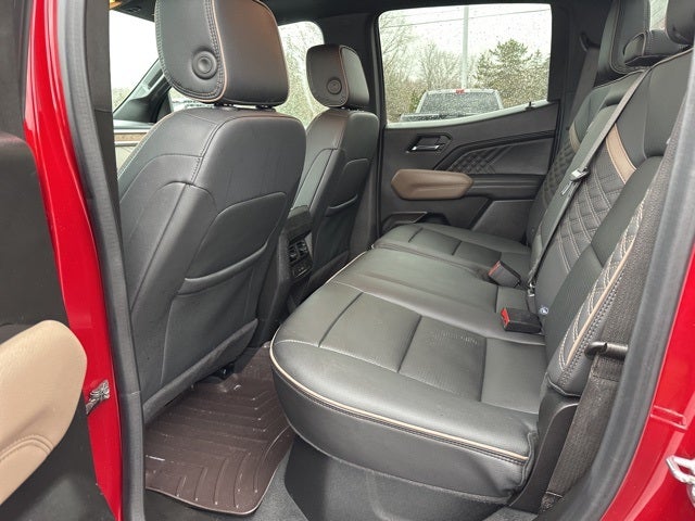 2024 GMC Canyon Denali