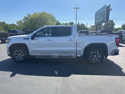 2023 GMC Sierra 1500 SLT