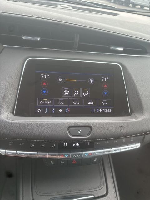 2020 Cadillac XT4 Premium Luxury