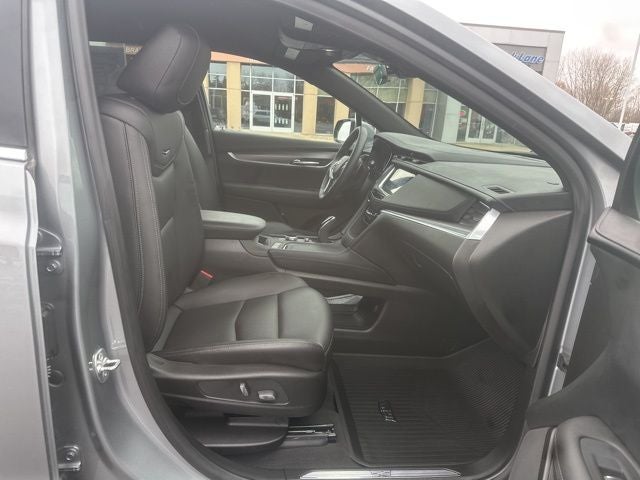 2024 Cadillac XT5 Luxury