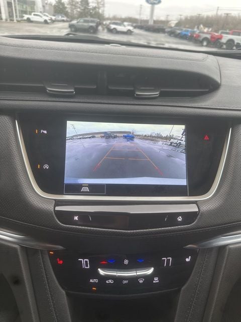 2024 Cadillac XT5 Luxury