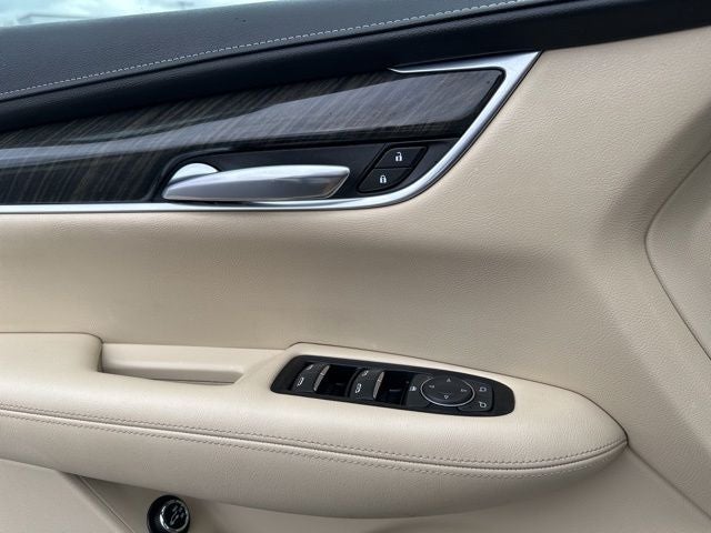 2018 Cadillac XT5 Base