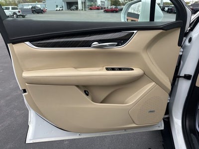 2018 Cadillac XT5 Base
