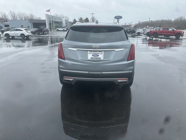 2021 Cadillac XT5 Premium Luxury