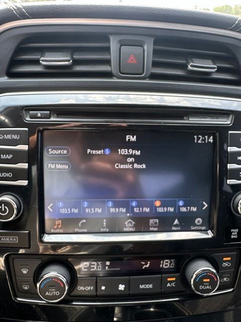 2017 Nissan Maxima Platinum