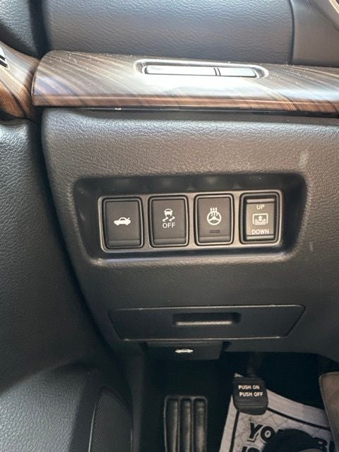 2017 Nissan Maxima Platinum