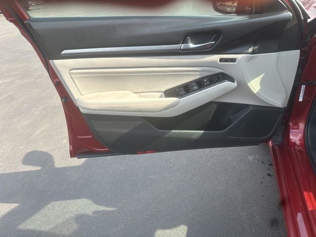 2020 Nissan Altima 2.5 Platinum