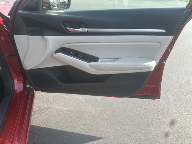 2020 Nissan Altima 2.5 Platinum