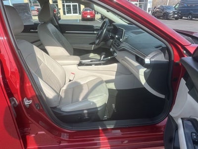 2020 Nissan Altima 2.5 Platinum