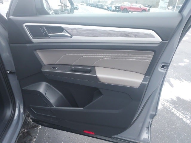 2022 Volkswagen Atlas Cross Sport 3.6L V6 SE w/Technology