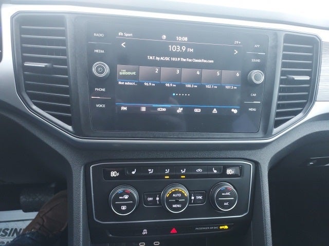 2022 Volkswagen Atlas Cross Sport 3.6L V6 SE w/Technology