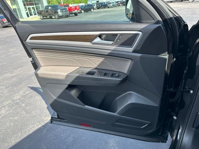 2023 Volkswagen Atlas 2.0T SE