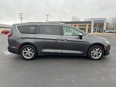 2019 Chrysler Pacifica Limited