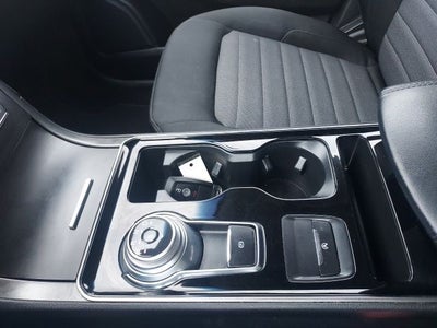 2020 Ford Edge SE