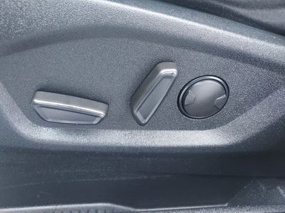 2020 Ford Edge SE