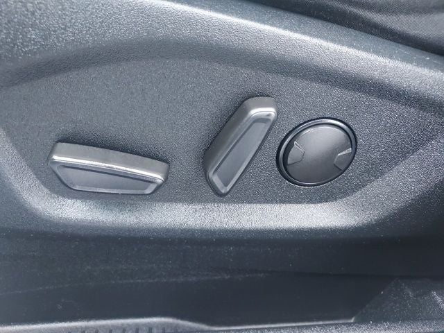 2020 Ford Edge SE