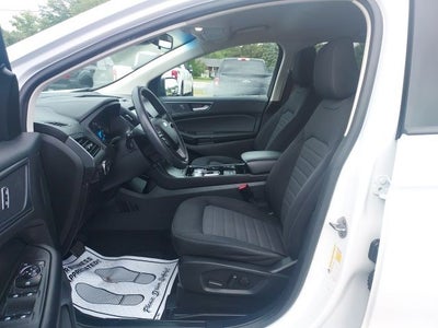 2020 Ford Edge SE