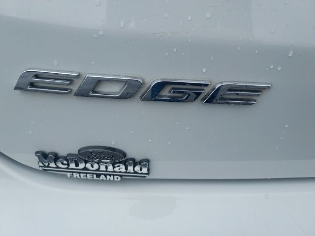 2020 Ford Edge SE