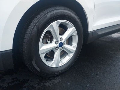 2020 Ford Edge SE