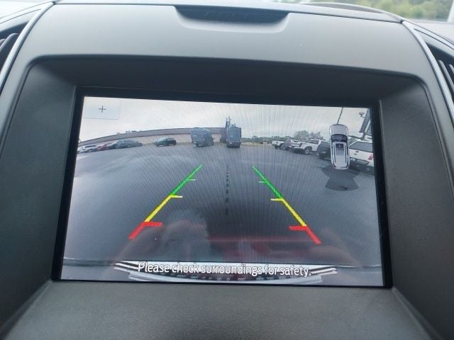 2020 Ford Edge SE
