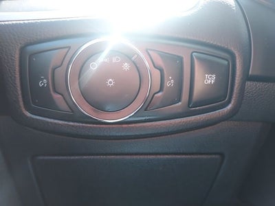 2023 Ford Edge SE