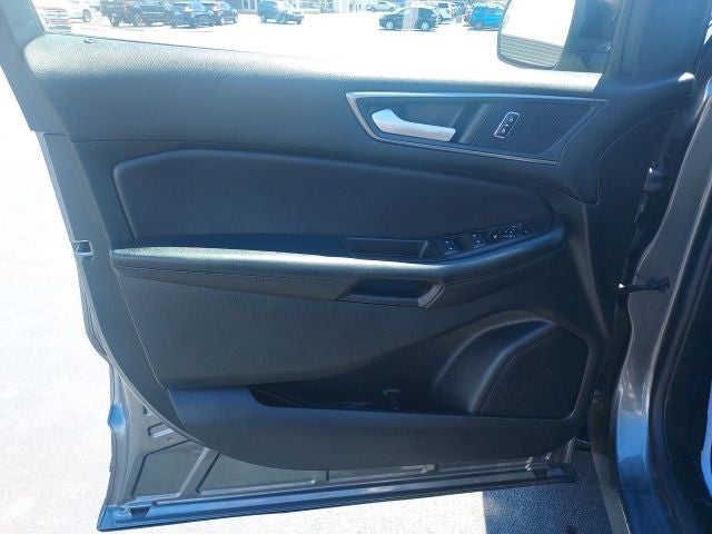 2023 Ford Edge SE