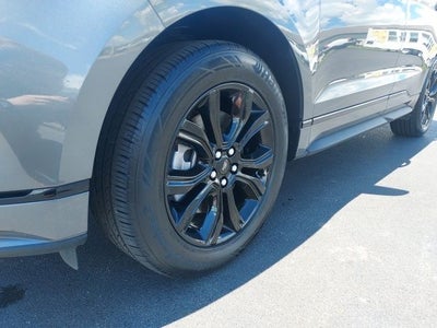2023 Ford Edge SE