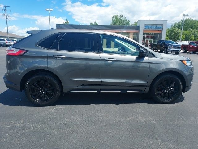 2023 Ford Edge SE