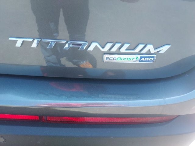 2018 Ford Edge Titanium