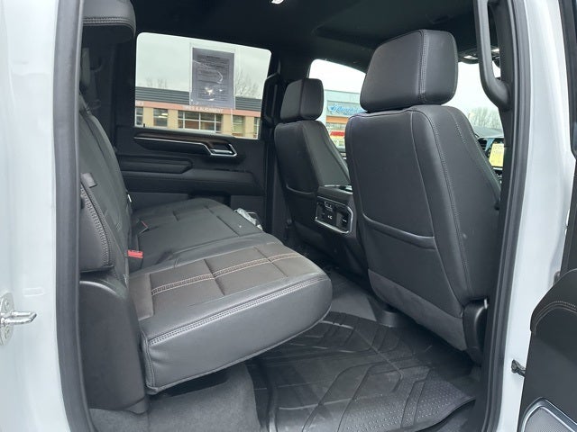 2024 Chevrolet Silverado 3500HD High Country