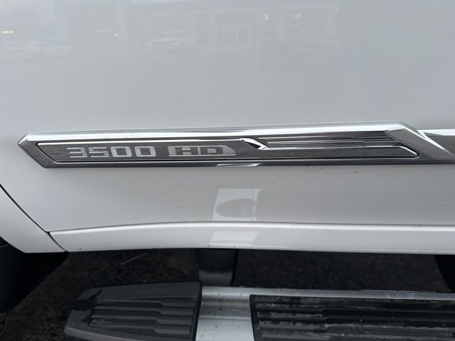 2024 Chevrolet Silverado 3500HD High Country