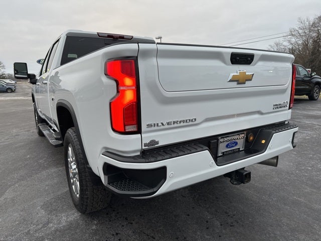 2024 Chevrolet Silverado 3500HD High Country
