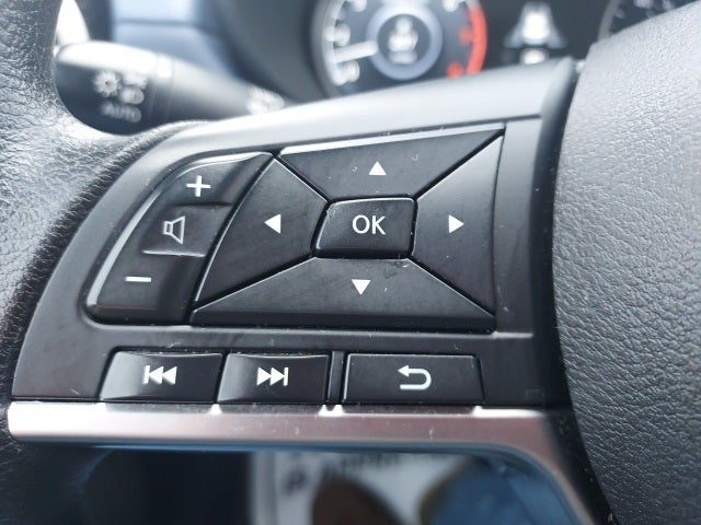 2023 Nissan Versa 1.6 SV