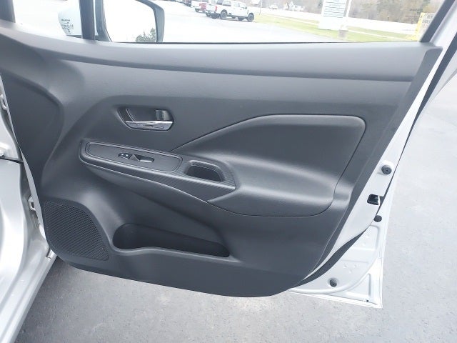 2023 Nissan Versa 1.6 SV