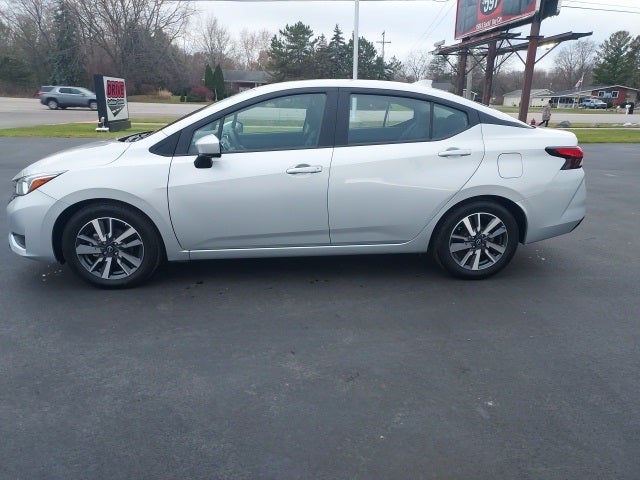2023 Nissan Versa 1.6 SV