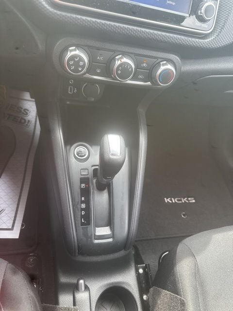 2024 Nissan Kicks S