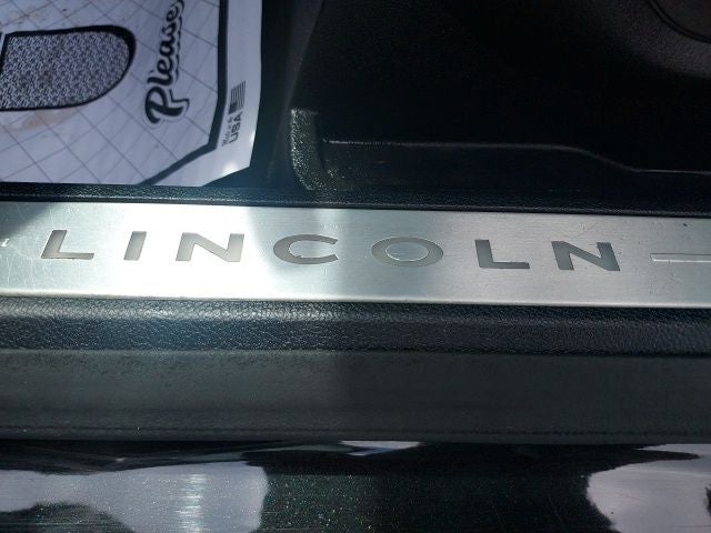 2015 Lincoln MKC Base