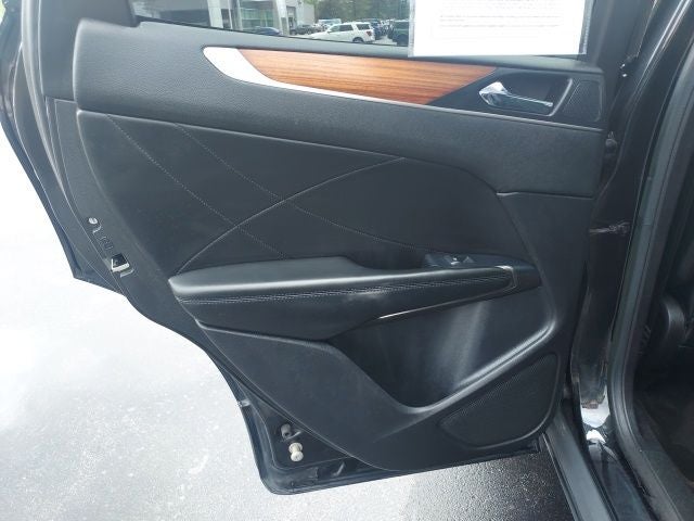 2015 Lincoln MKC Base